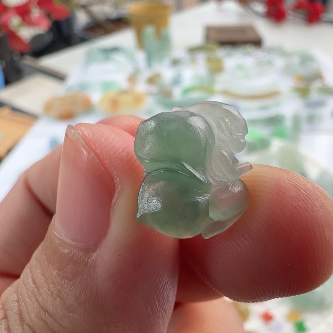 定制翡翠未镶嵌定制翡翠毛货不退不换