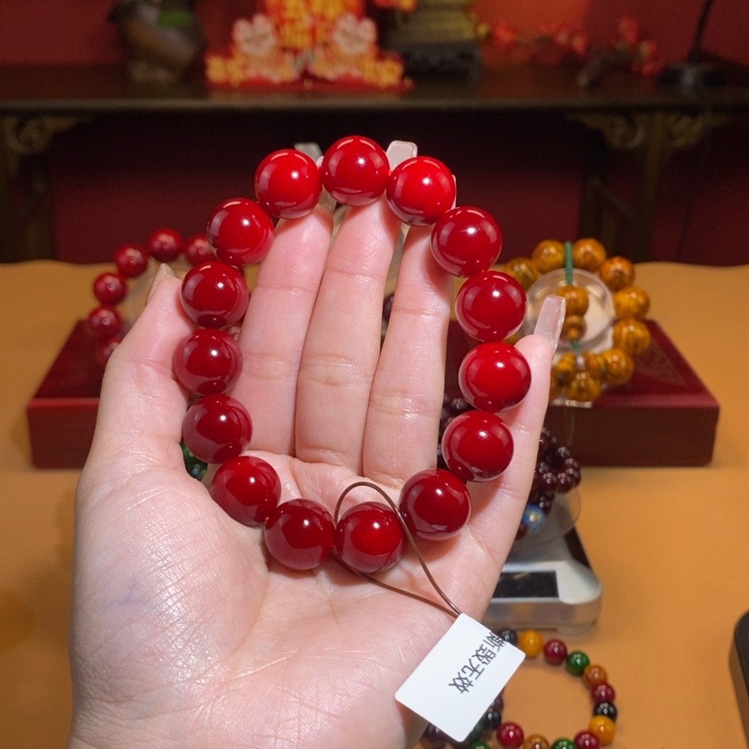 贝壳杉帝王血龙木1.5果冻