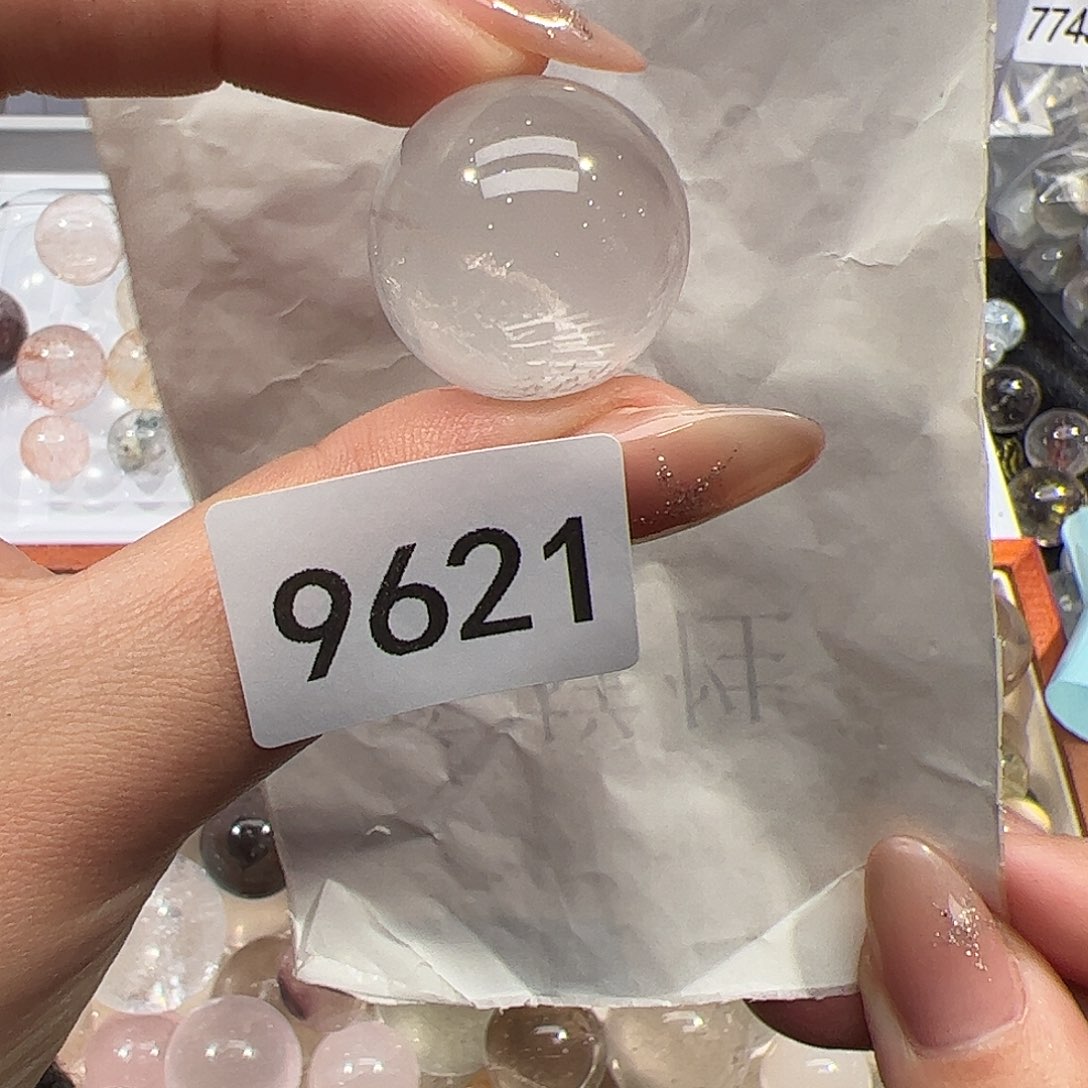 未镶嵌大型摆件（非配饰）水晶