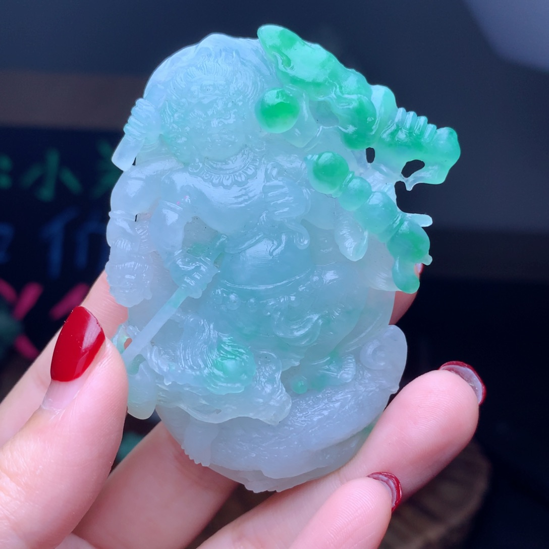 定制翡翠未镶嵌嗜**龙翡翠