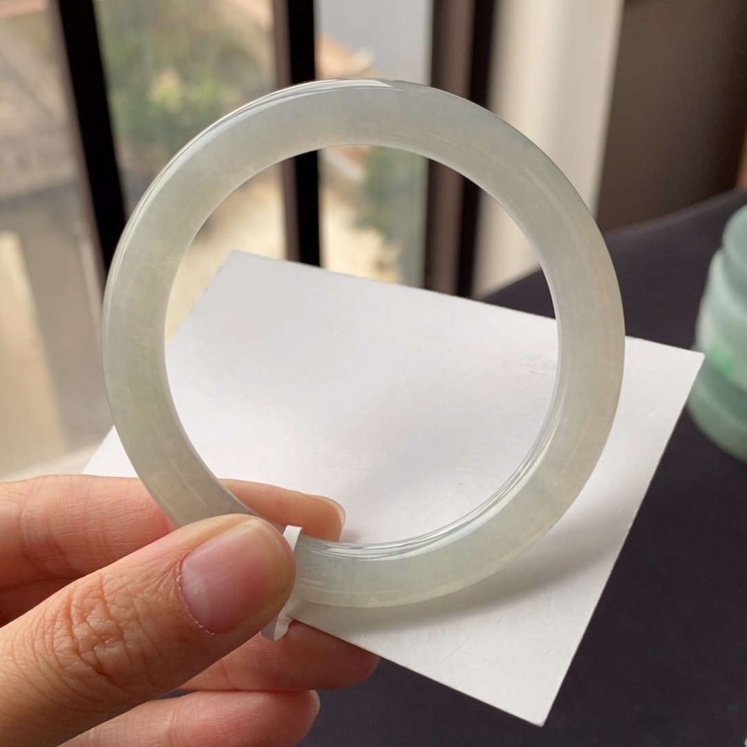 翡翠未镶嵌手镯54.3圆条冰晴水