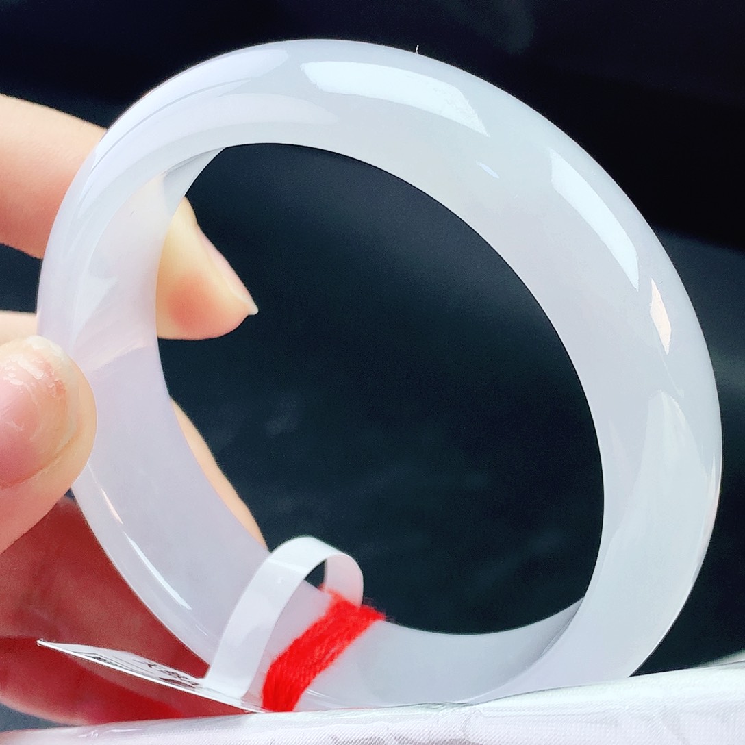 未镶嵌手镯翡翠60轮胎