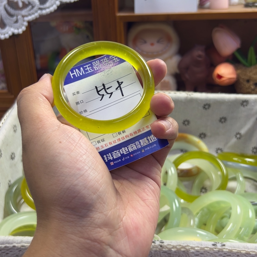 未镶嵌蛇纹石玉手镯627