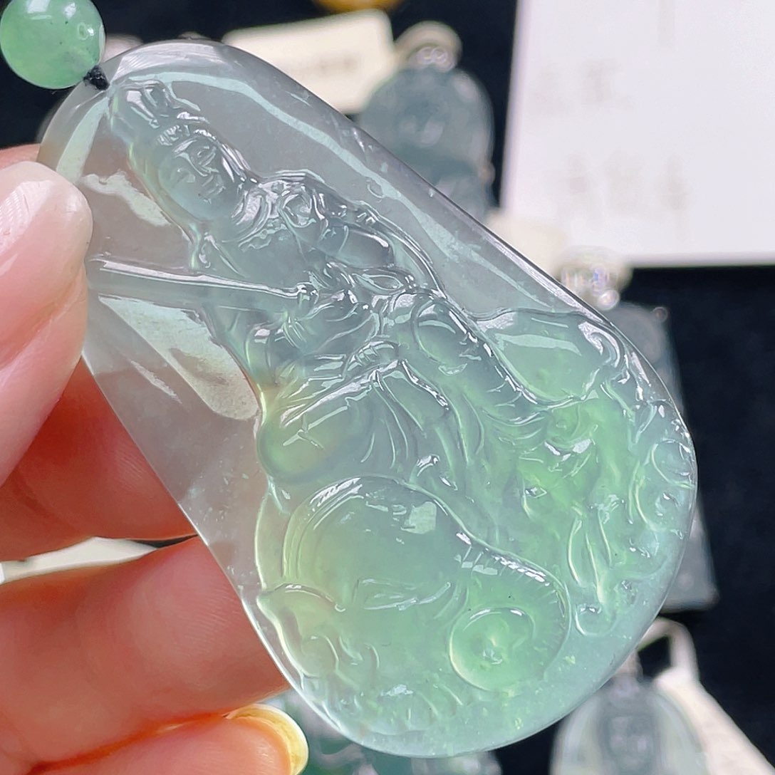 颈饰未镶嵌翡翠6，