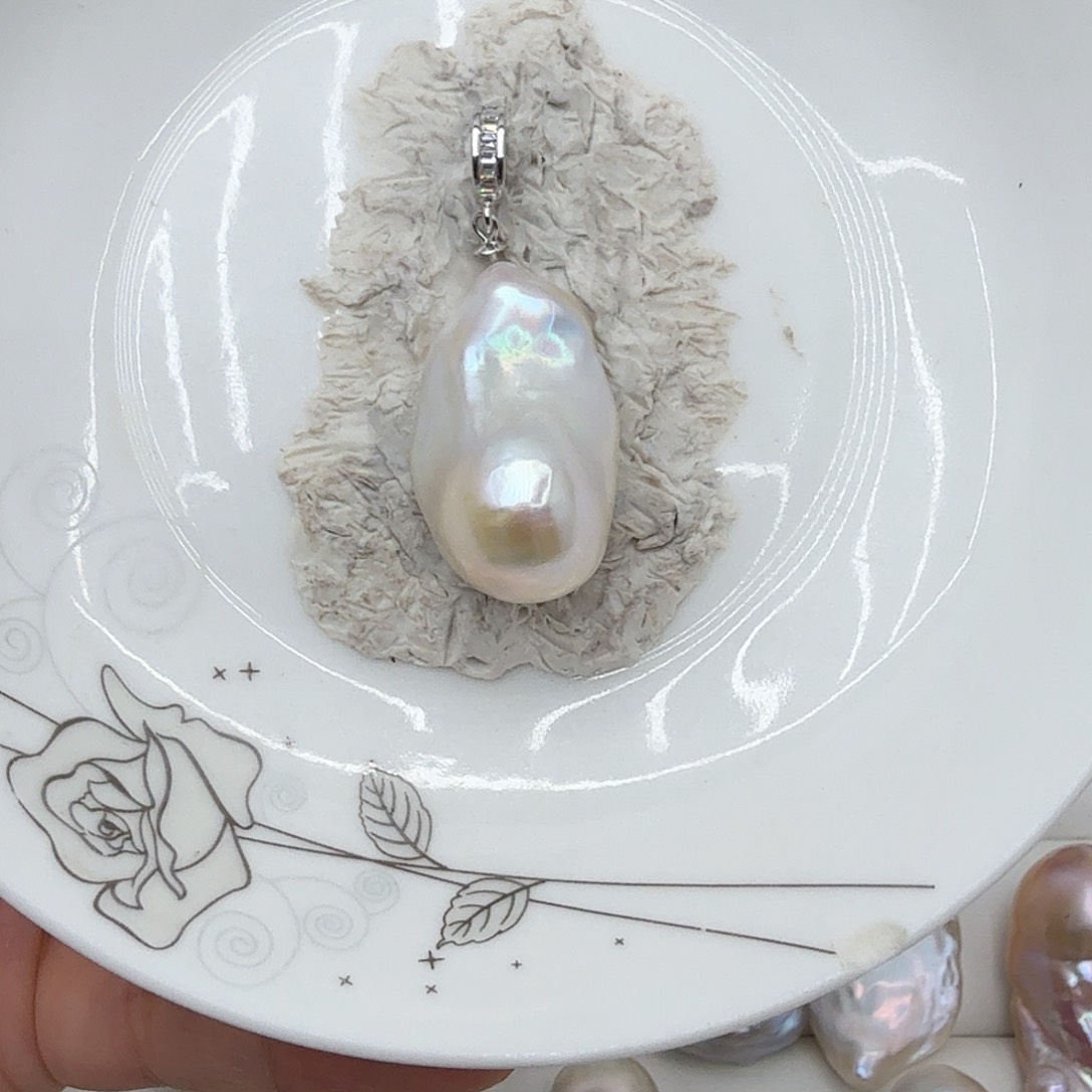 淡水珍珠银S925镶嵌吊坠(不含链)不退不换