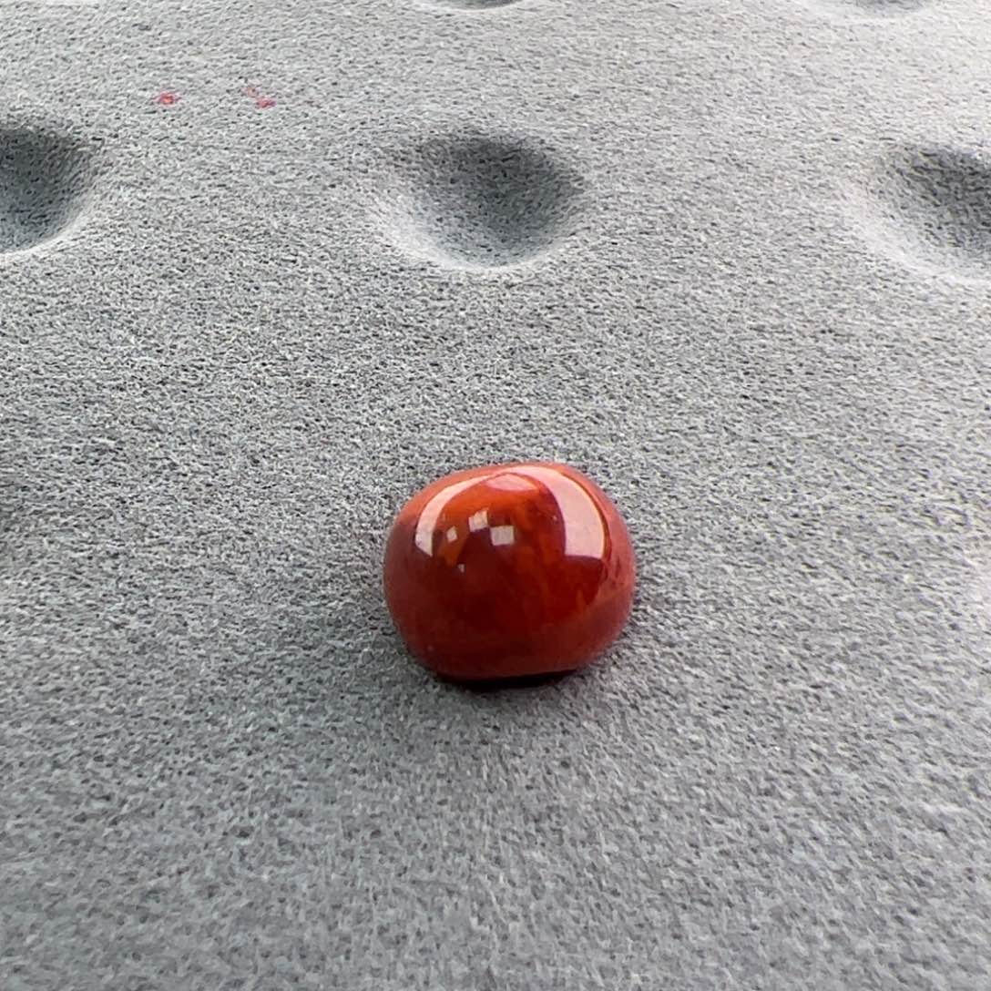 南红玛瑙牛血火焰苹果珠9+未镶嵌