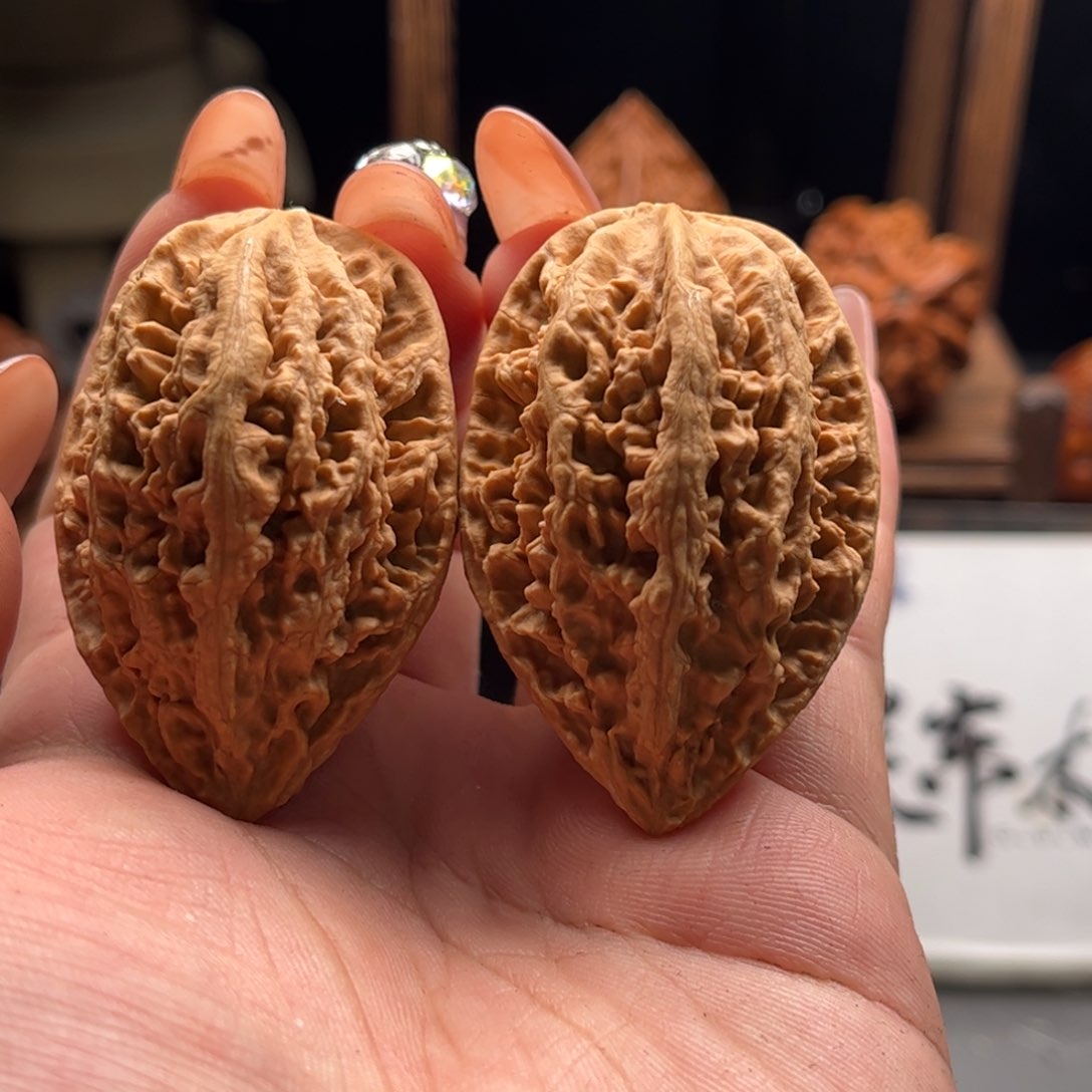 文玩核桃把件关东木子家楸大胖138