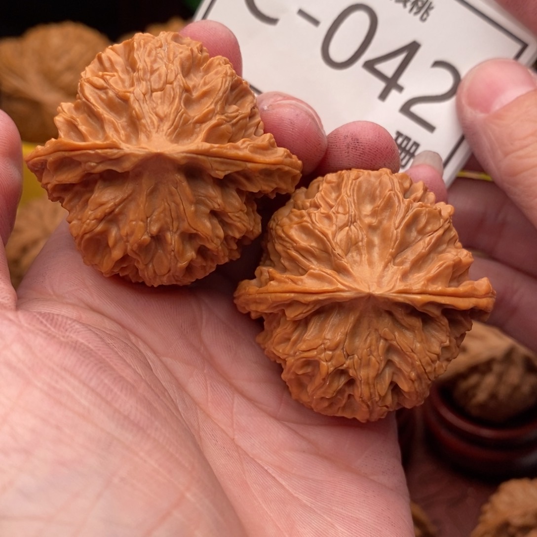 文玩核桃把件苹果43