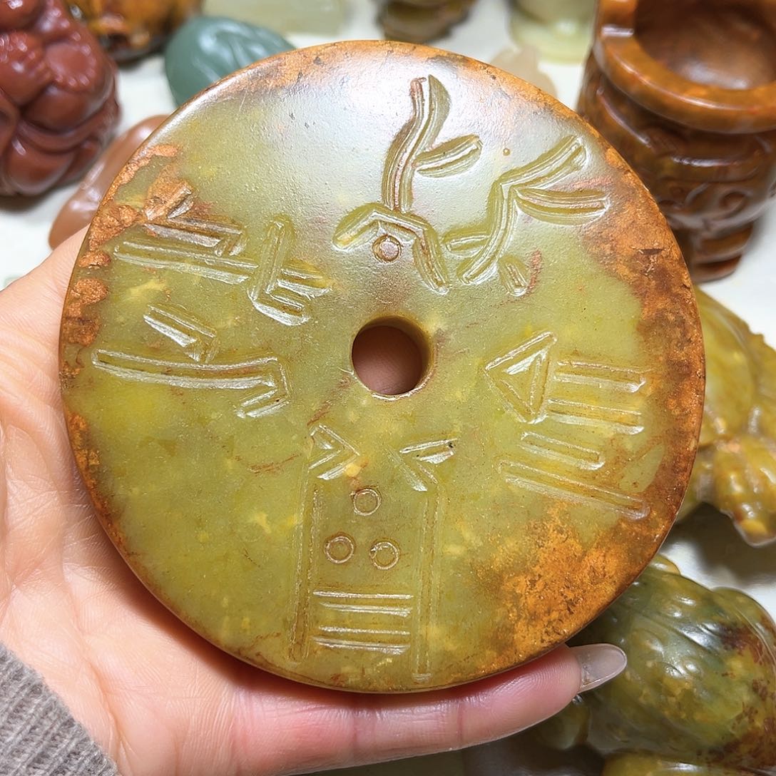 白玉菩提吊坠白玉菩提吊坠