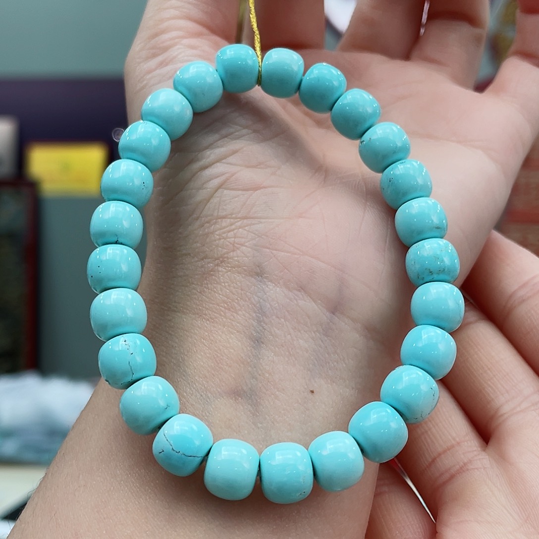 绿松石颈饰未镶嵌