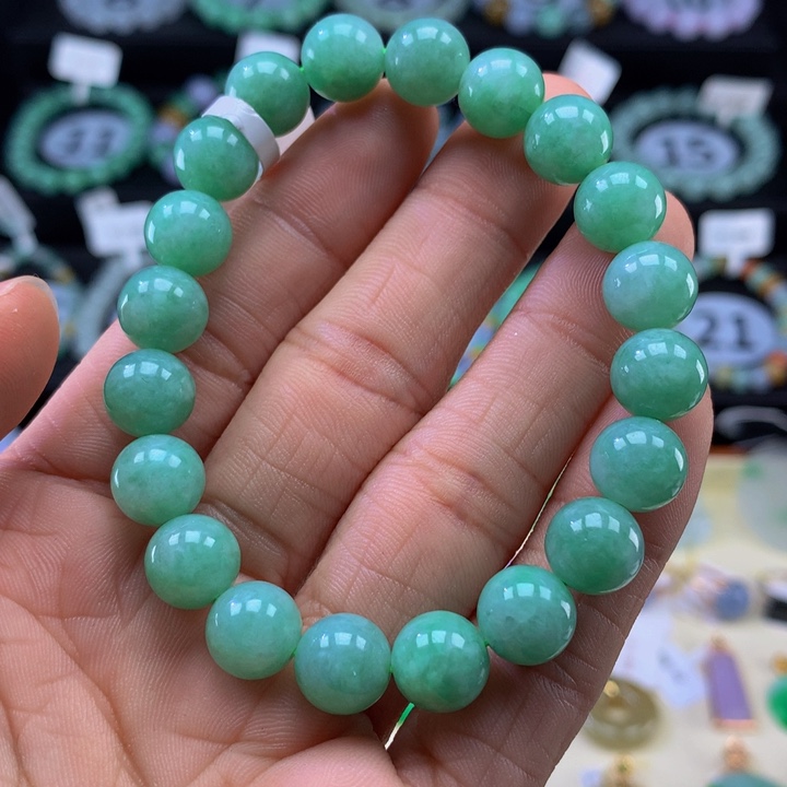 翡翠手链未镶嵌翡翠 9.7 