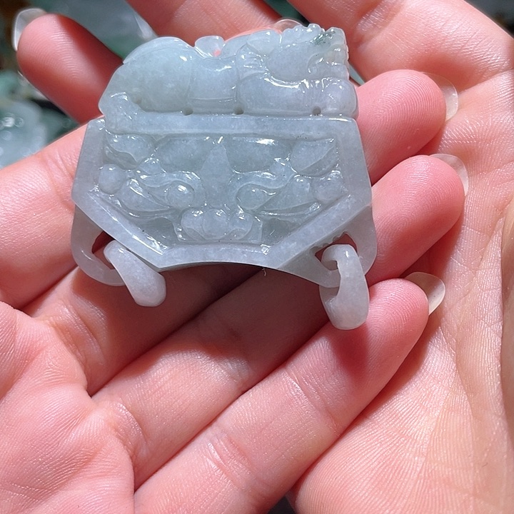翡翠未镶嵌颈饰天然