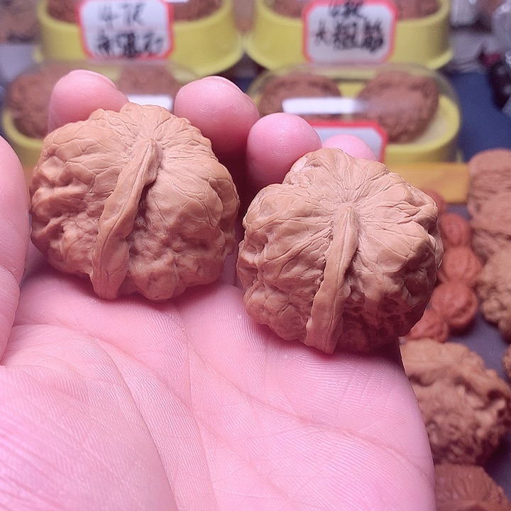 文玩核桃把件蛤蟆头一帆风顺