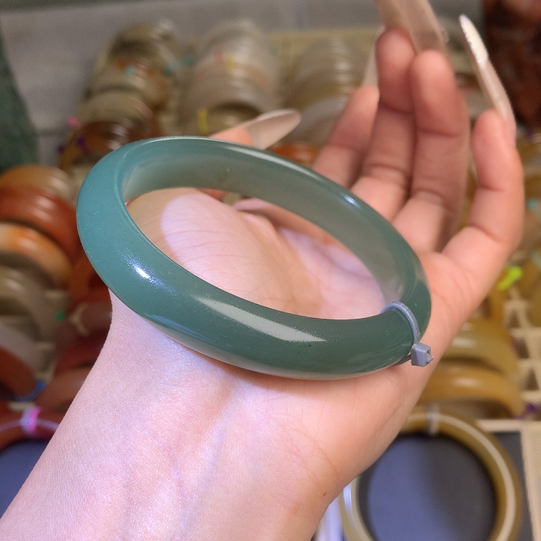 石英质玉（黄龙玉）未镶嵌手镯