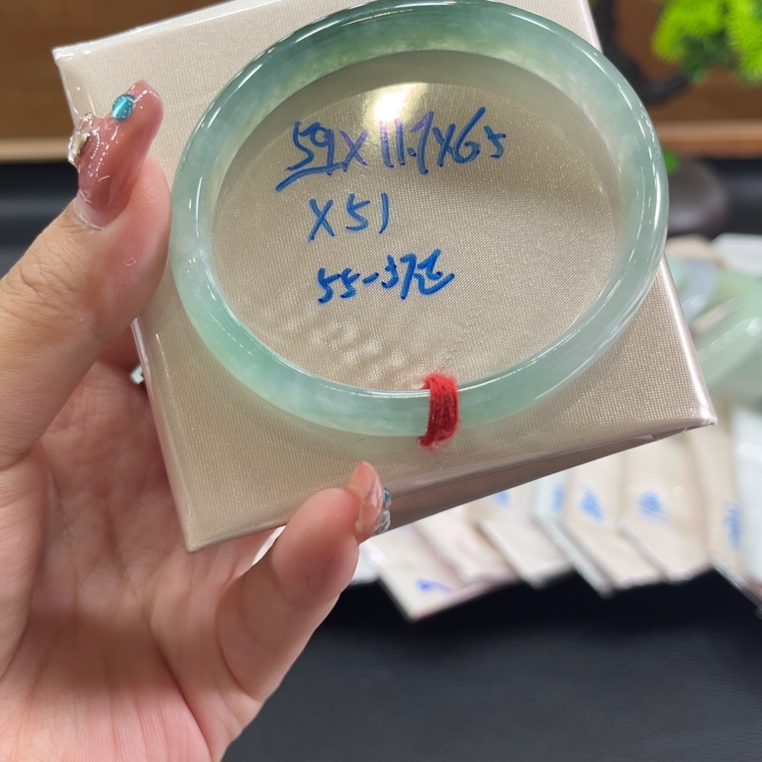 未镶嵌手镯翡翠59大贵妃