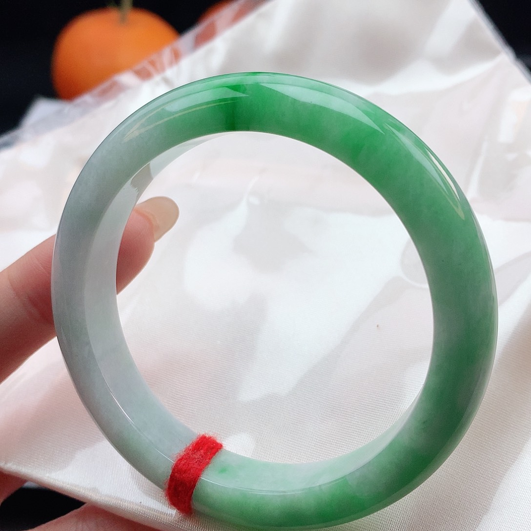 翡翠手镯未镶嵌57圈口882145