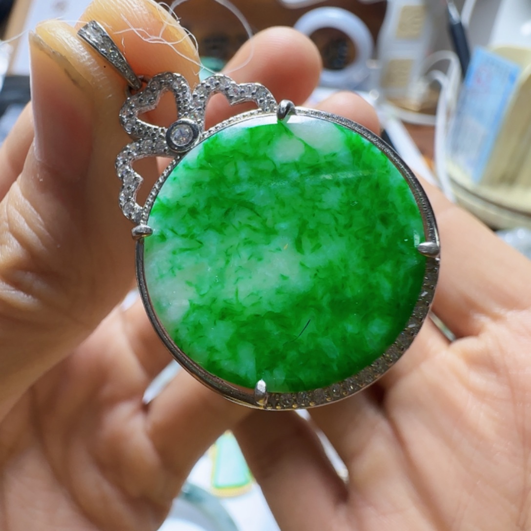 翡翠未镶嵌颈饰翡翠660