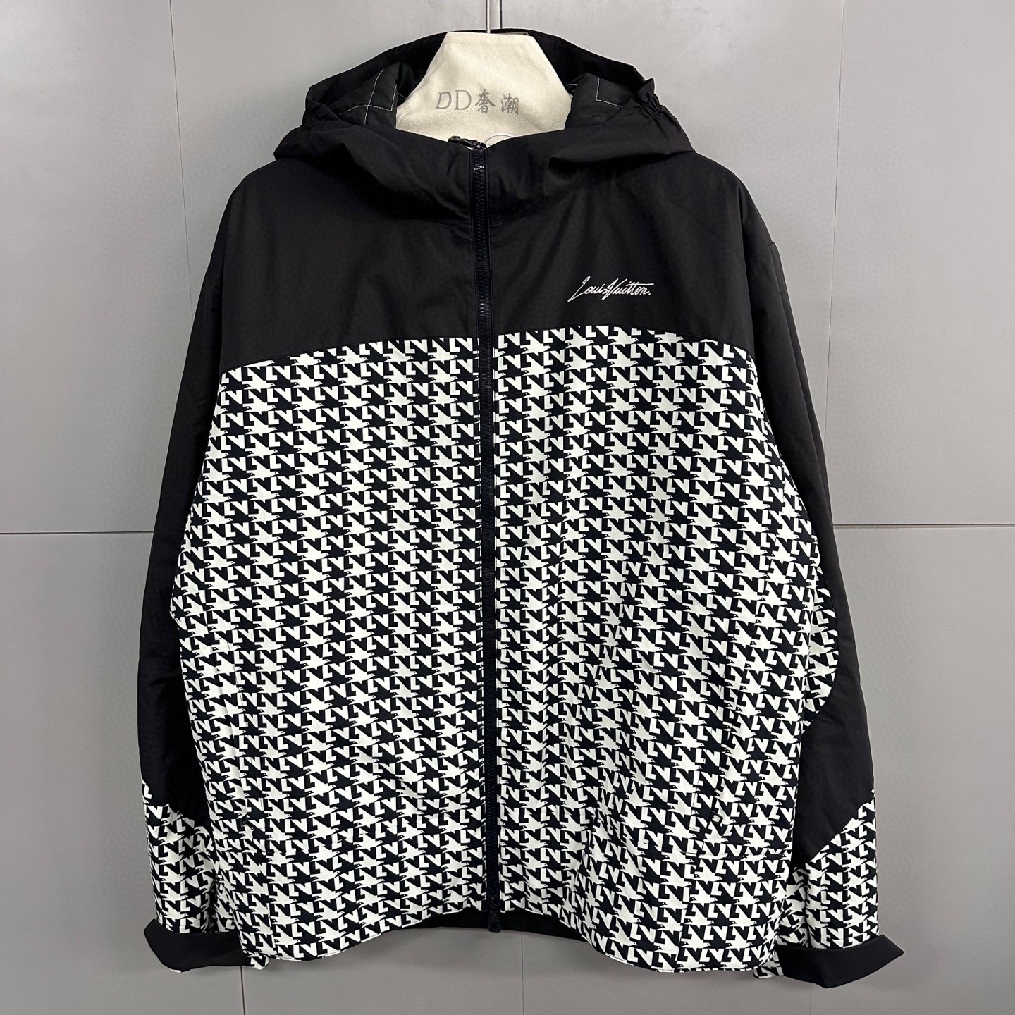 全新/LV 千鸟格满印拉链外套 50码 J01433