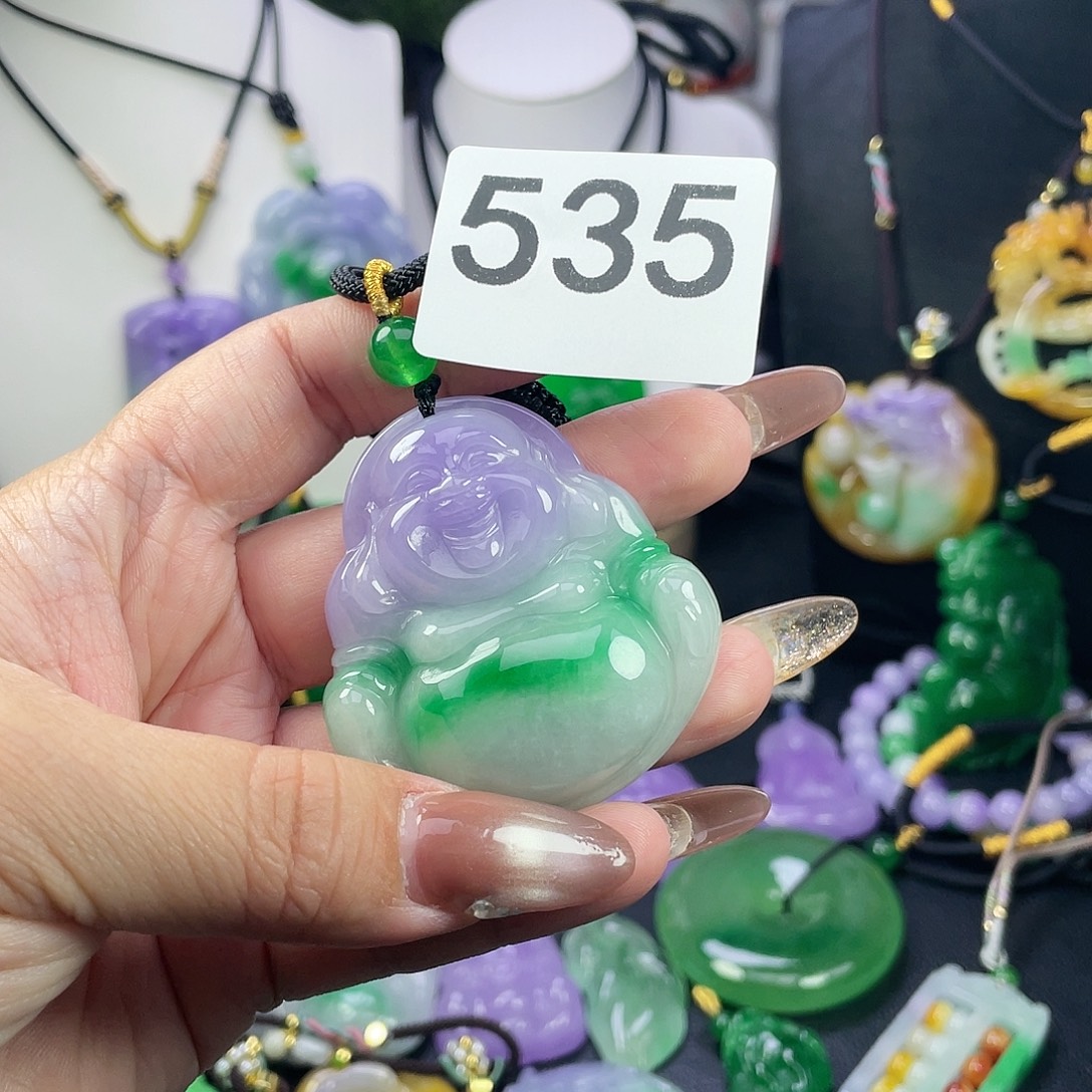 翡翠未镶嵌吊坠(赠链)