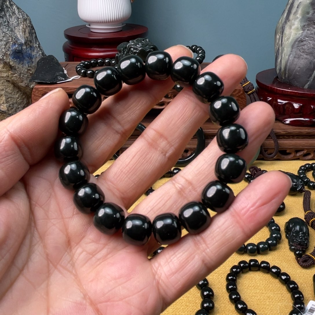 和田玉手链未镶嵌