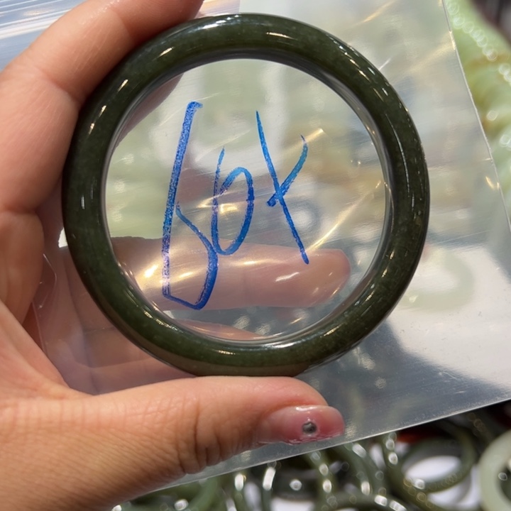 和田玉（糖玉）手镯未镶嵌