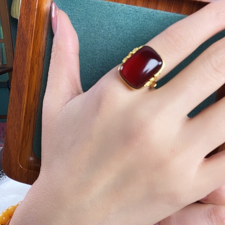 血珀银S925镶嵌戒指戒指