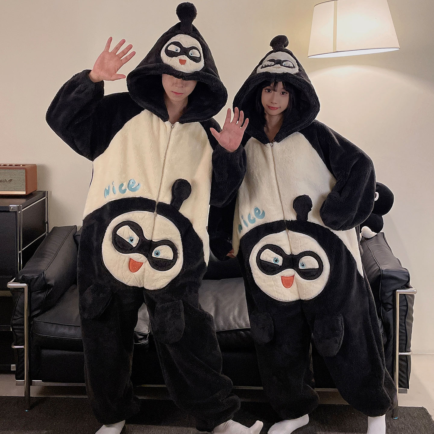 蛋仔派队冬季拉链连体连帽珊瑚绒情侣睡衣加绒加厚男女士家居服
