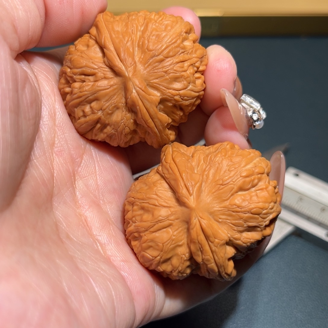 文玩核桃把件元宝41