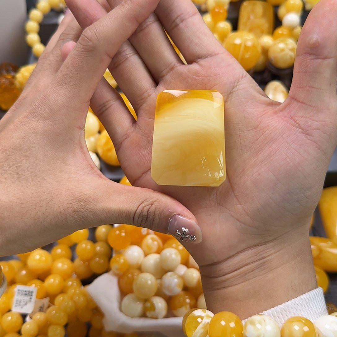 蜜蜡珠宝奇石未镶嵌方牌