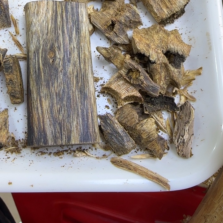 沉香沉香碎屑沉香乌身圆叶原汁原味