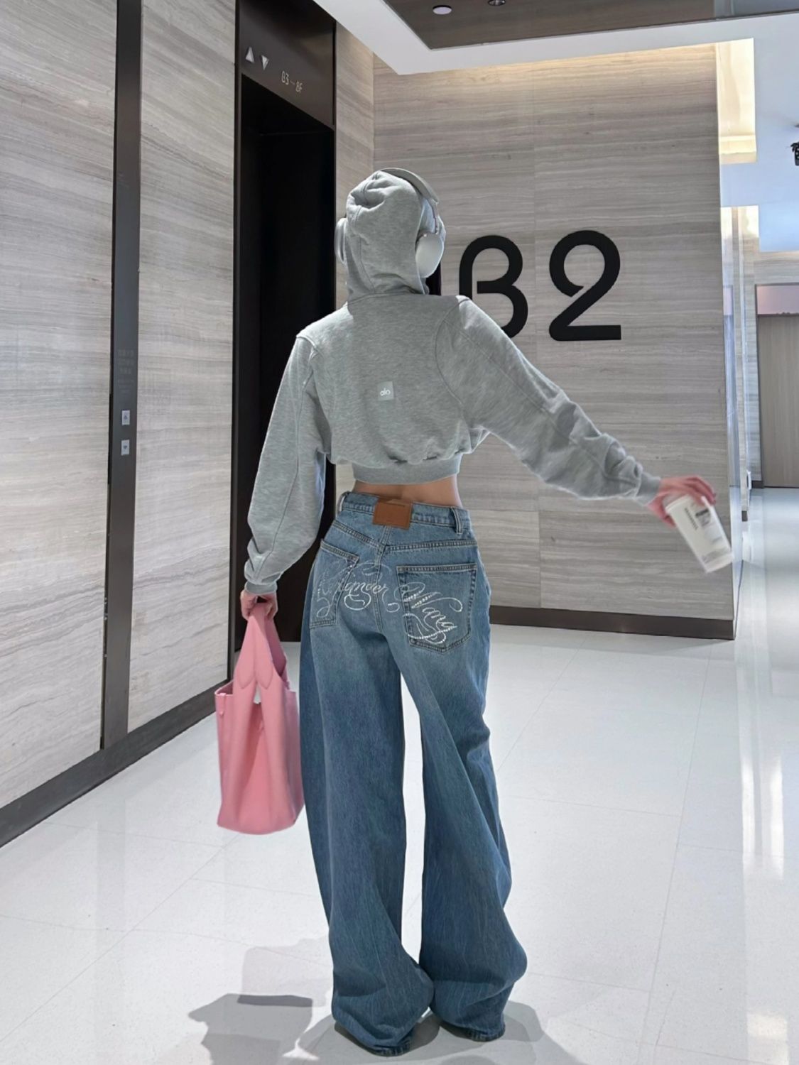 美式辣妹重工字母烫钻休闲牛仔裤子女复古小众设计感拖地阔腿长裤
