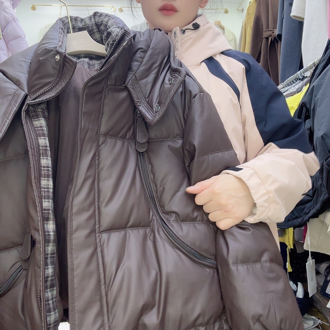 7515咖啡色皮面棉服短款L