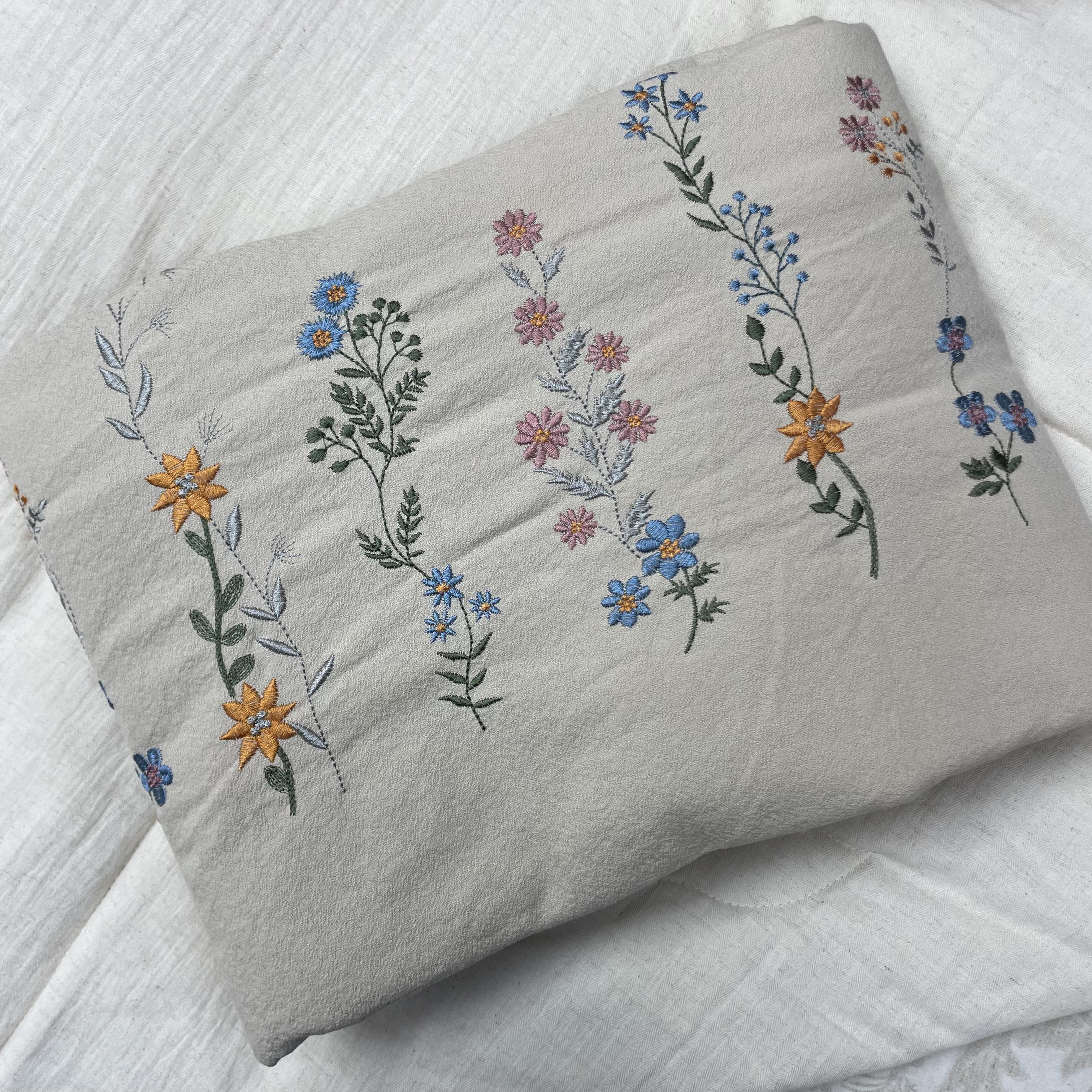 《元七猫-水木清华四件套》汉麻加厚透气刺绣双人田园风