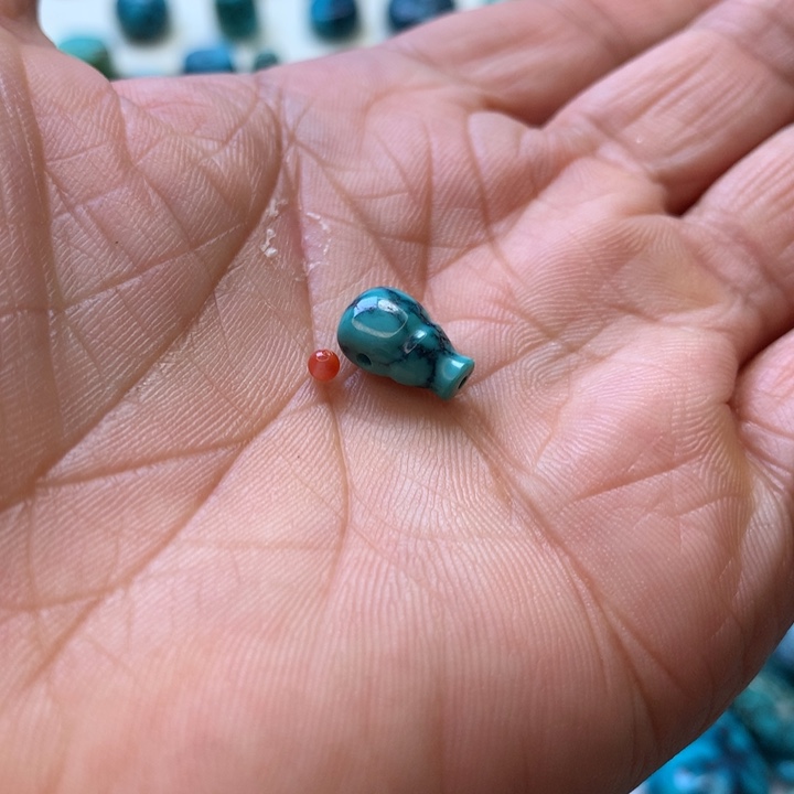 南红玛瑙未镶嵌珠宝奇石