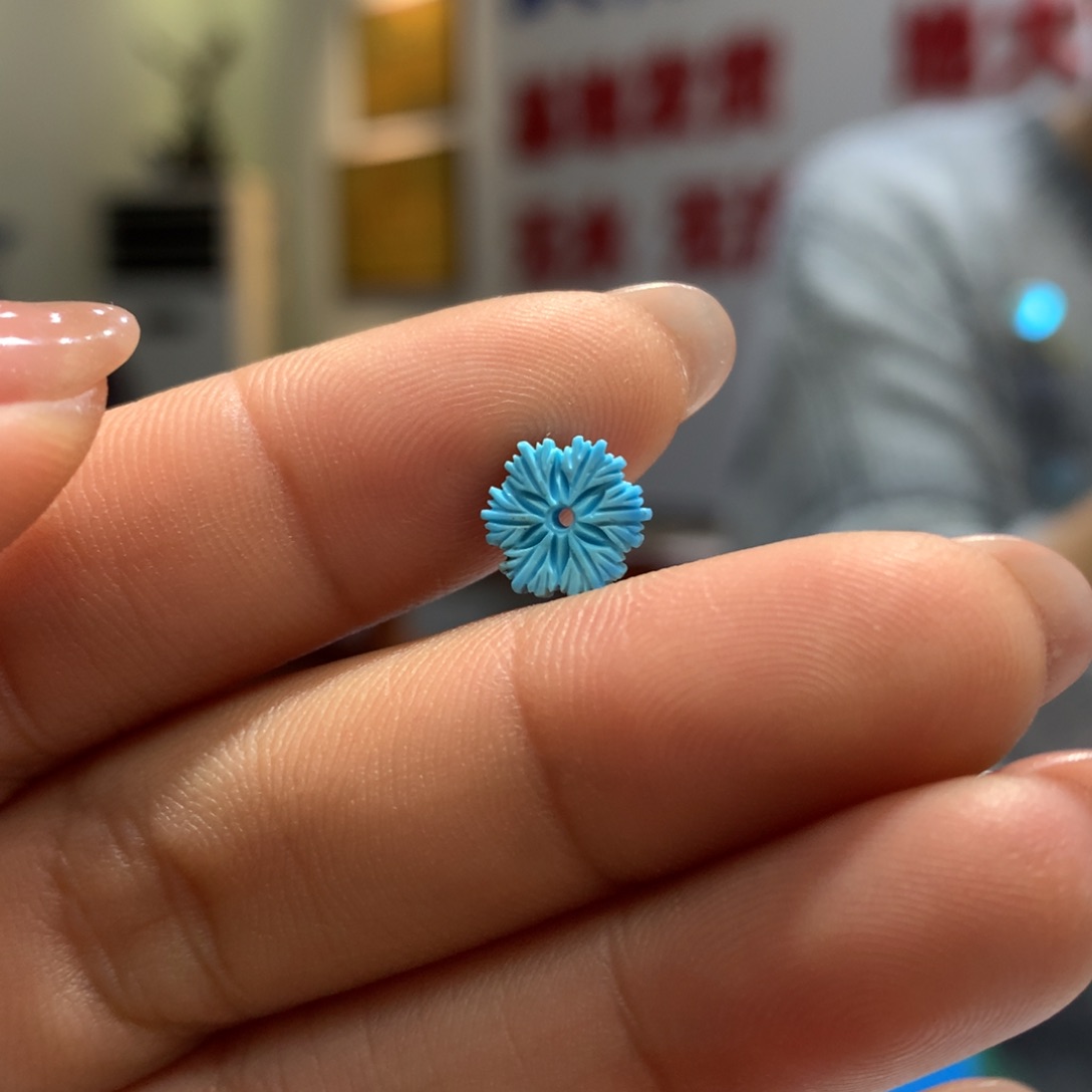 绿松石配饰未镶嵌