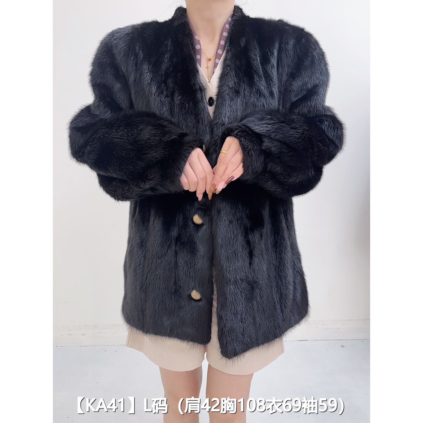 【KA41】L 本黑色短款全抽貂皮水貂外套女 V领泡泡袖 25041