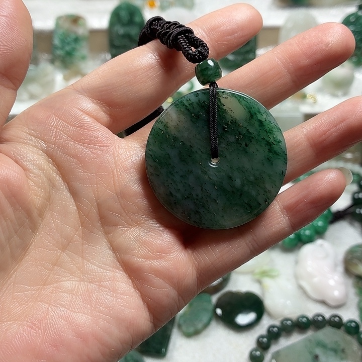 推***新独山玉未镶嵌吊坠
