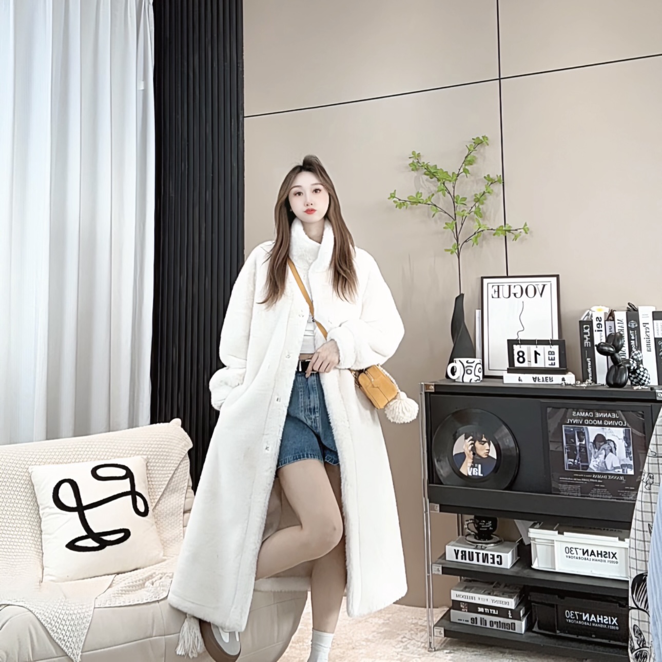 YUXI【雾漫暖冬】2025冬季新款长版韩版时尚简约休闲毛毛女装外套