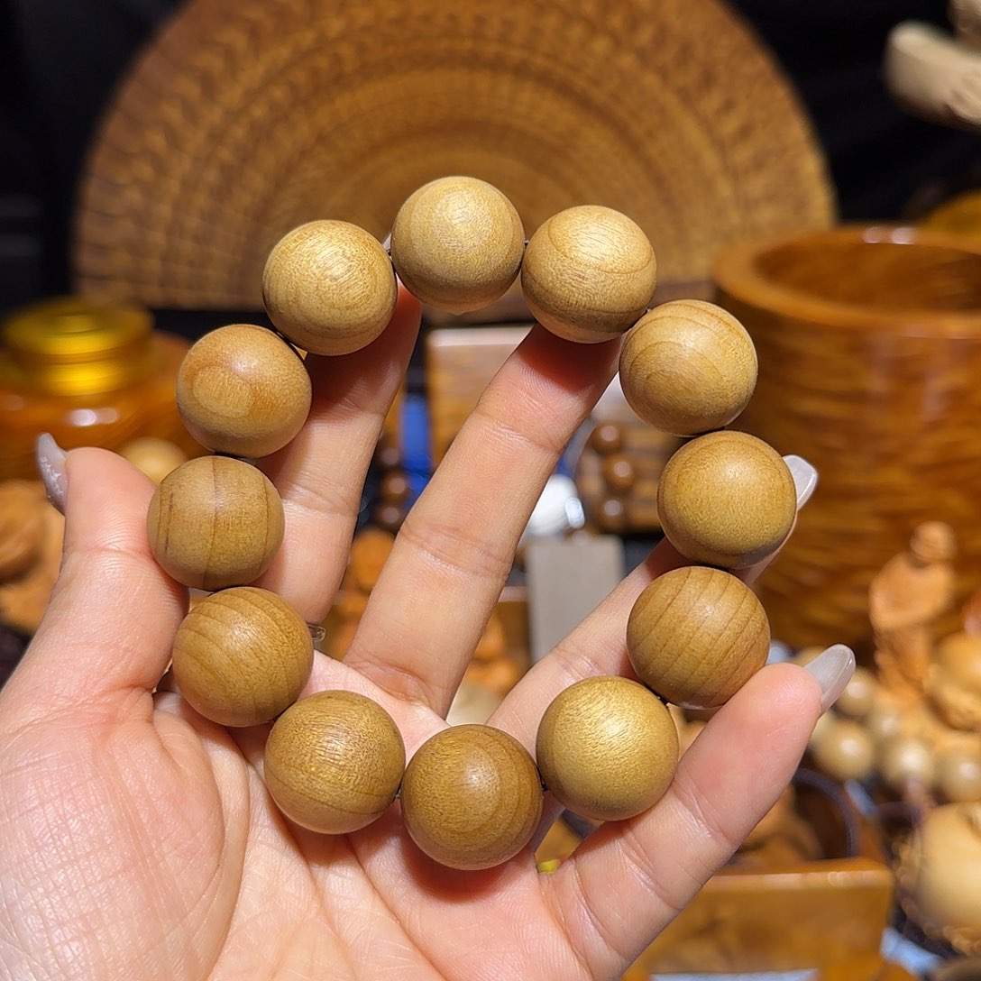 金丝楠金丝楠手把件