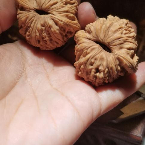 猴头核桃吊坠42.5泥鳅背