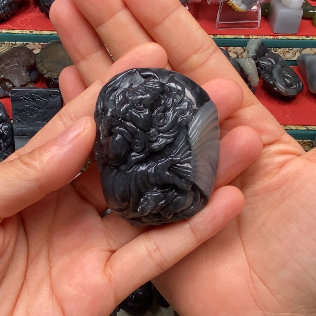 小***2颈饰未镶嵌和田玉