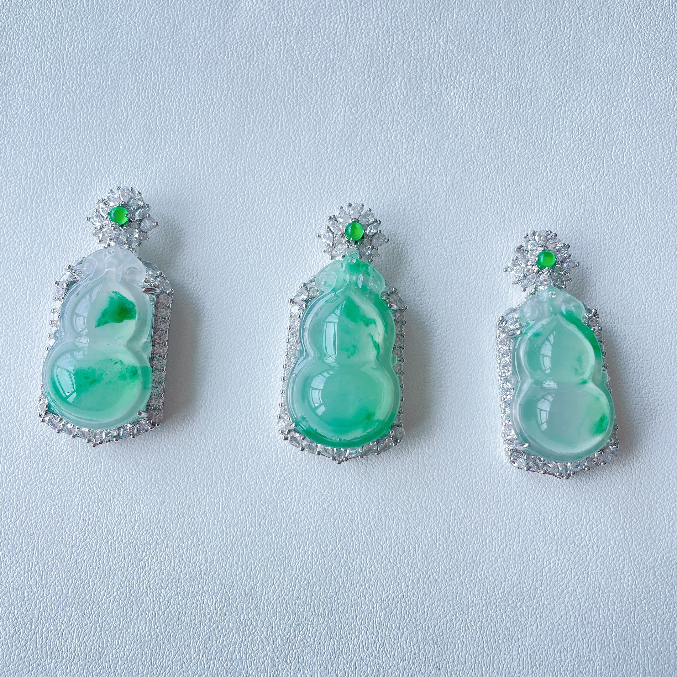 【葫芦】天然非洲翠吊坠|赠皮绳|天然纹路有差异|多样性发货发其一