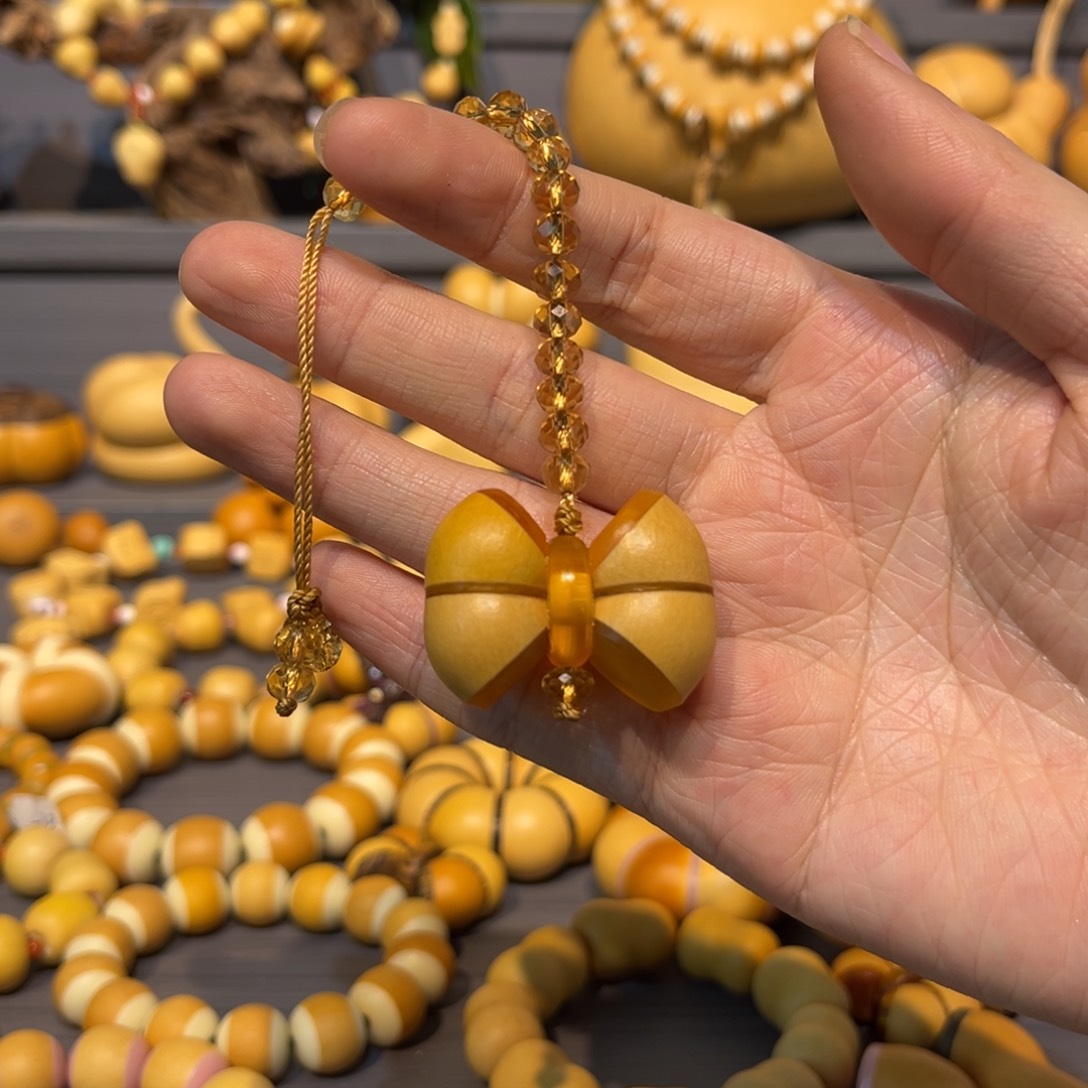 卿***️蝴蝶结。           