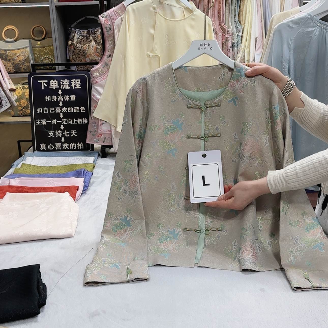 【闪购商品】名*c g g g g g g g