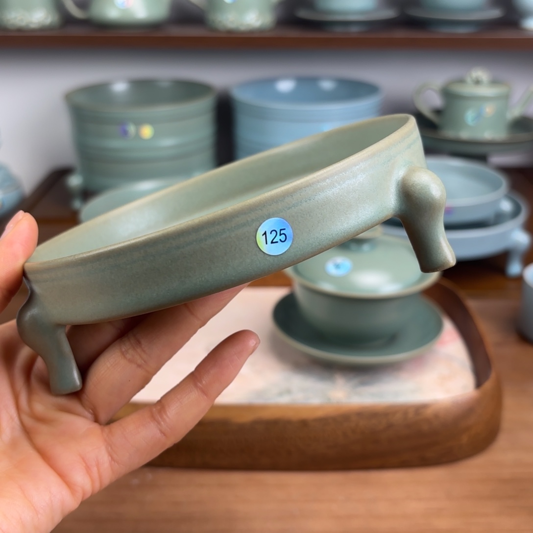 護***員陶瓷摆件编号125柴烧中号三足洗不退不换