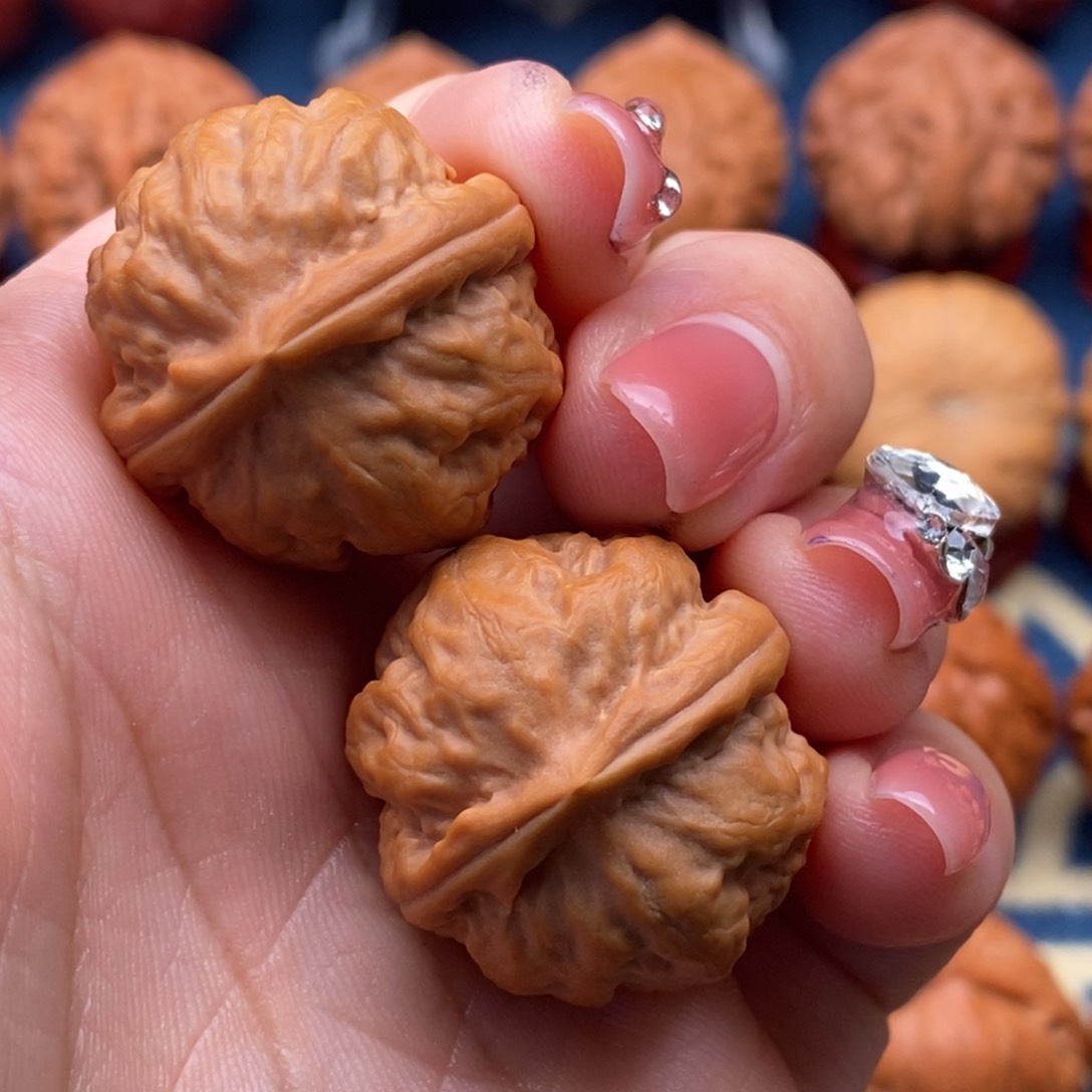 文玩核桃把件精品小手捻