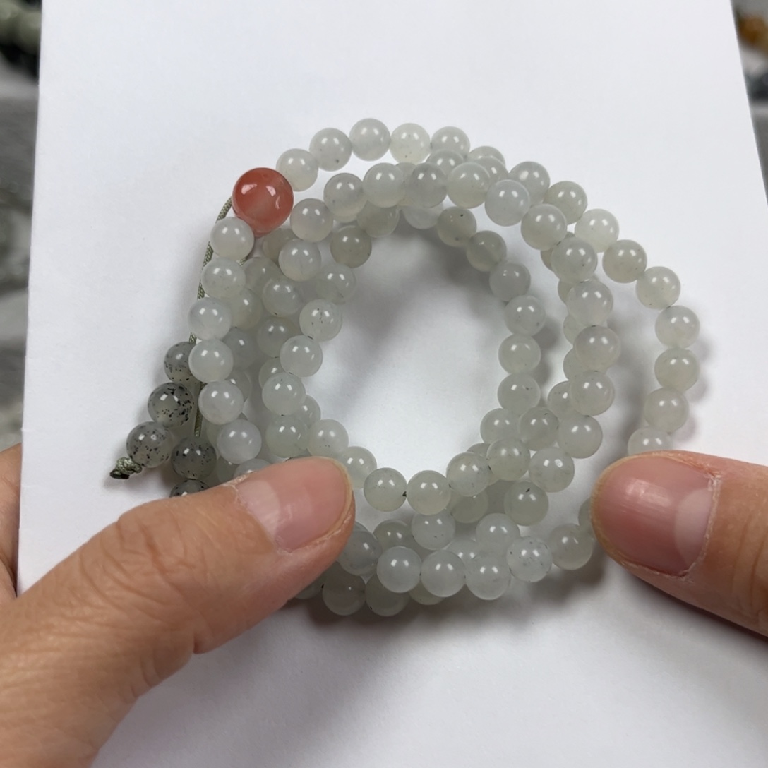 和田玉手链未镶嵌卡6圆珠108颗