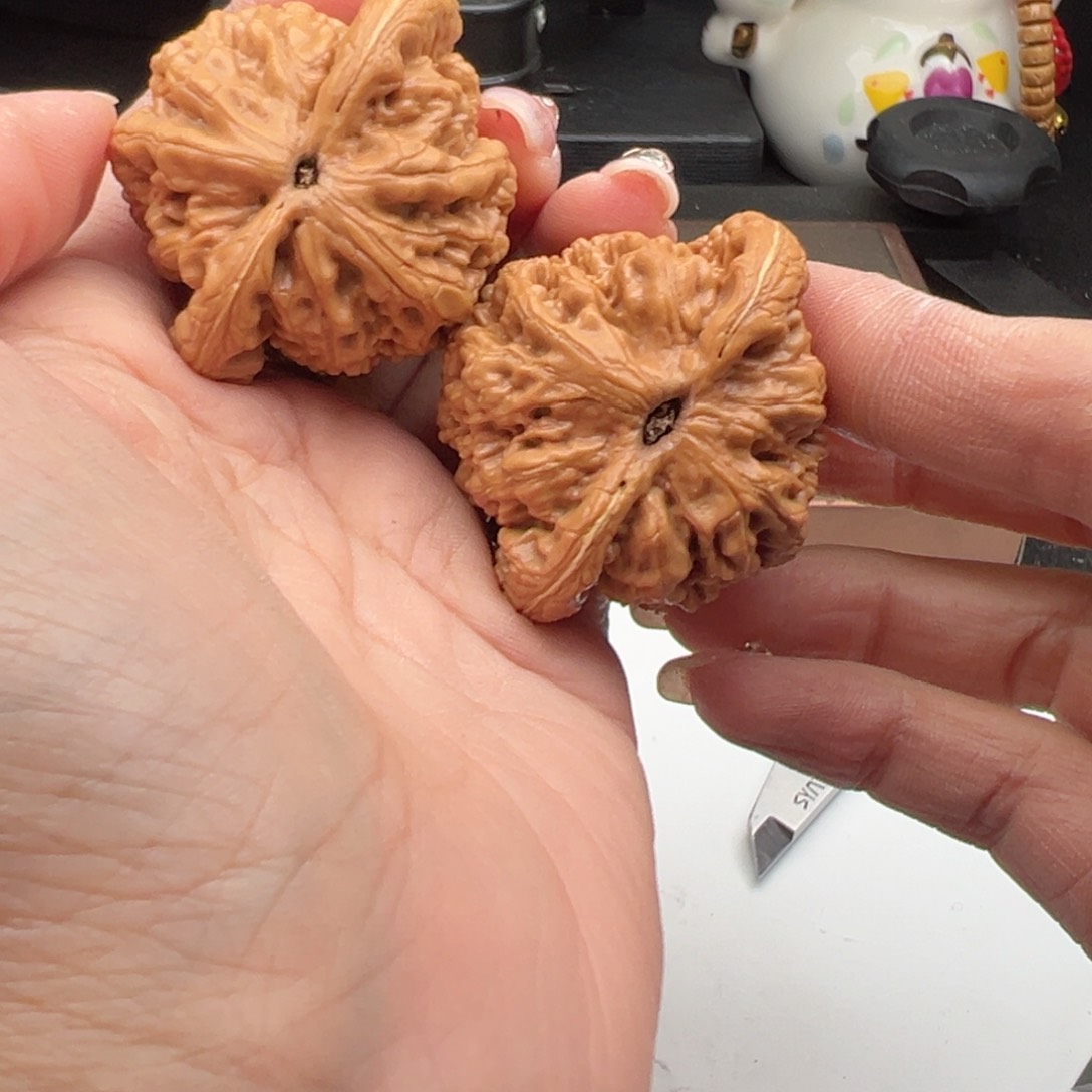 文玩核桃把件金公子48