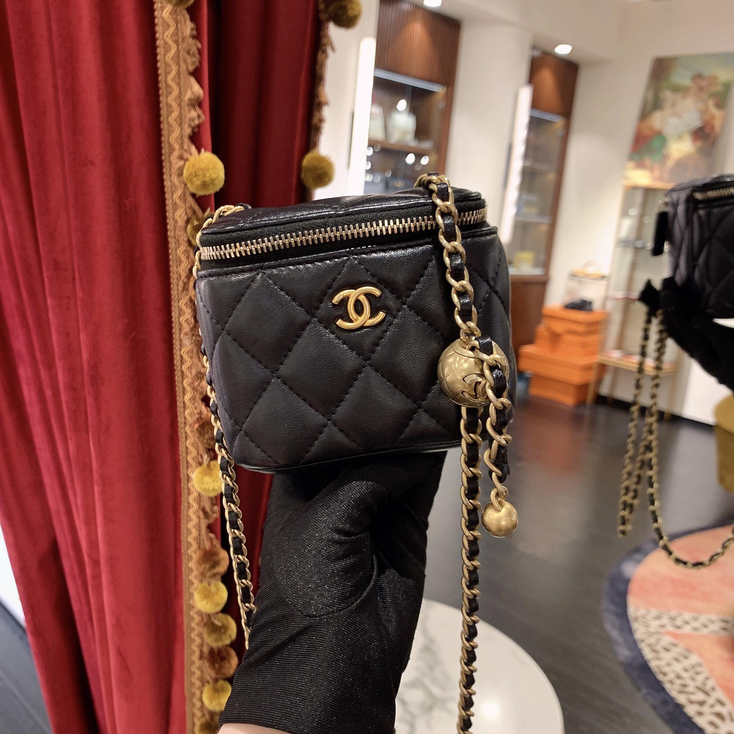 95新 Chanel/香奈儿 GGS香奈儿金球方盒子黑金羊皮42530765