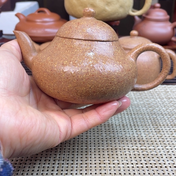 紫砂茶壶粗沙泥手工制作